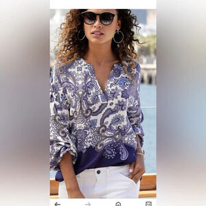 EUC Lascana 4/6 BOHO paisley print L/S with elastic sleeves. 100% Viscous V-neck